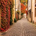 Partir en france en octobre : guide des meilleures destinations rouges