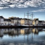 Oubliez Saint-Malo : ce port secret de la Manche abrite le plus vieux sous-marin nucléaire visitable au monde 