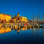 Oubliez Saint-Tropez : ce village du Var possède une plage où débarqua un général qui allait devenir l’empereur Napoléon