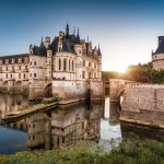 Oubliez les châteaux de la Loire, la route Jacques Cœur dans le Berry est un itinéraire historique secret aux couleurs de l&rsquo;automne