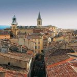 Ce village du Vaucluse abrite une synagogue médiévale, l&rsquo;une des plus anciennes de France, un trésor patrimonial caché 