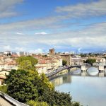 Ce village de la Drôme est la capitale de la chaussure de luxe, une histoire industrielle surprenante à découvrir 