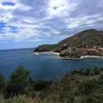 Oubliez la Côte d&rsquo;Azur, la Côte Vermeille offre des paysages spectaculaires entre mer et montagne, sublimés par l&rsquo;automne