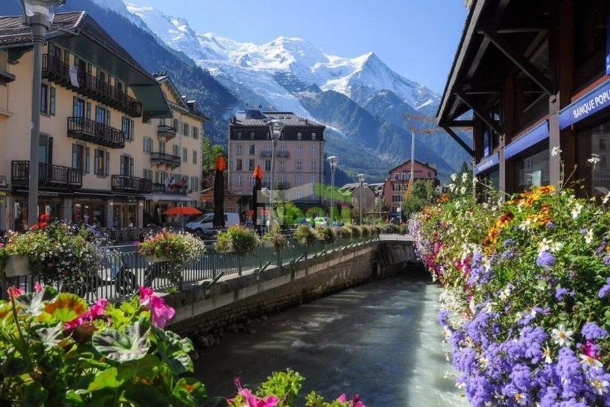 Ce village de Haute-Savoie est le lieu où fut inventé le ski alpin moderne par un champion olympique visionnaire 